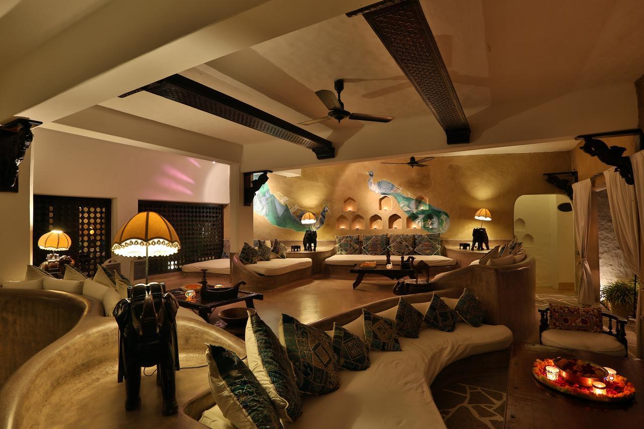 Hotel Mihir Garh à Rohat Extérieur photo