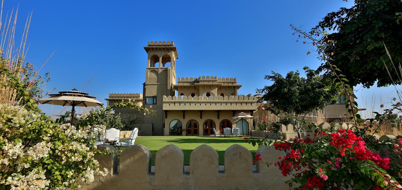 Hotel Mihir Garh à Rohat Extérieur photo