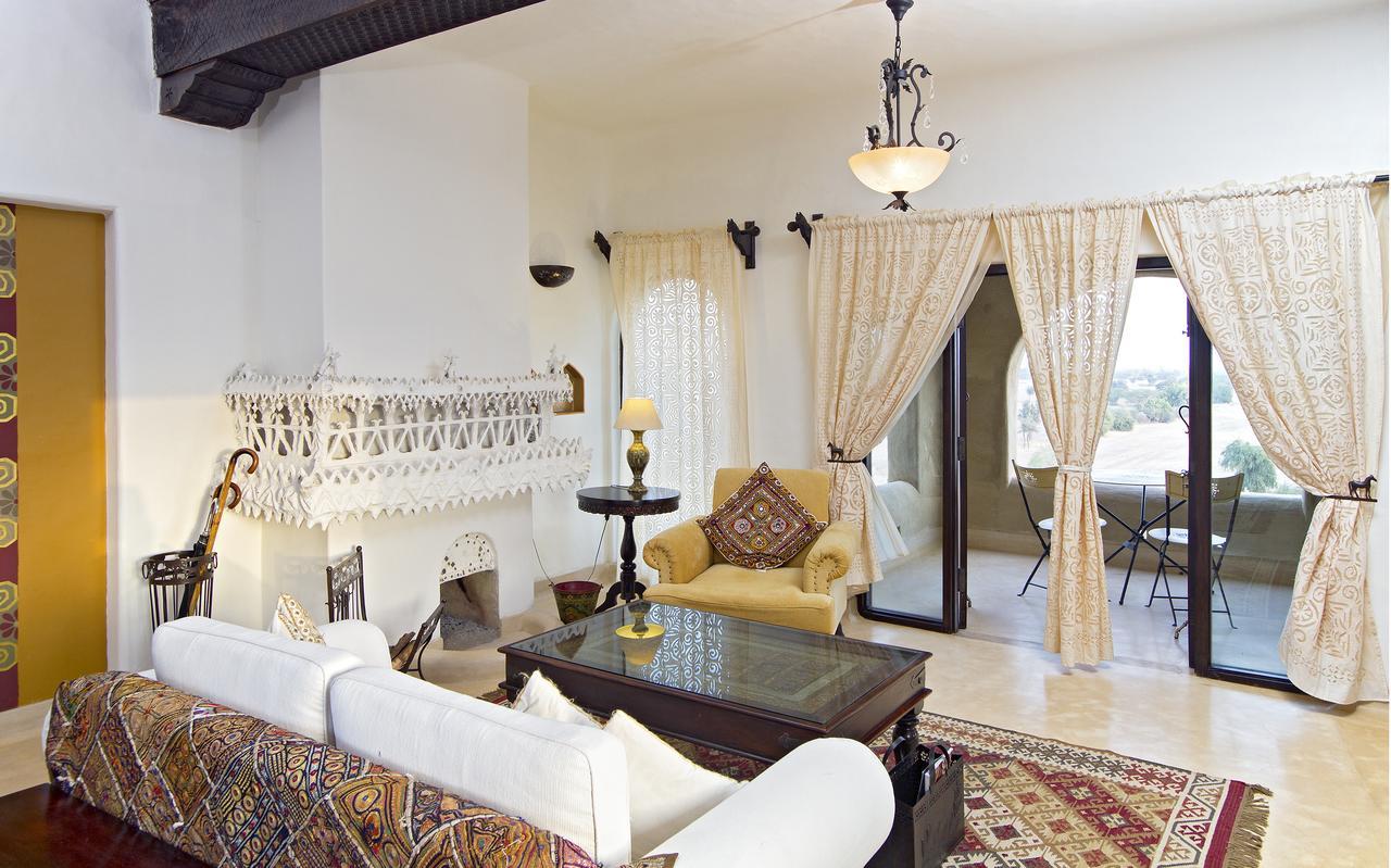 Hotel Mihir Garh à Rohat Extérieur photo