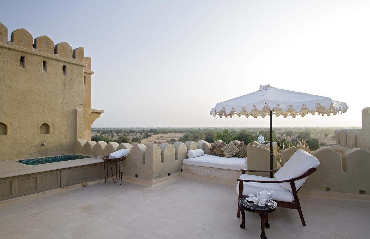 Hotel Mihir Garh à Rohat Extérieur photo