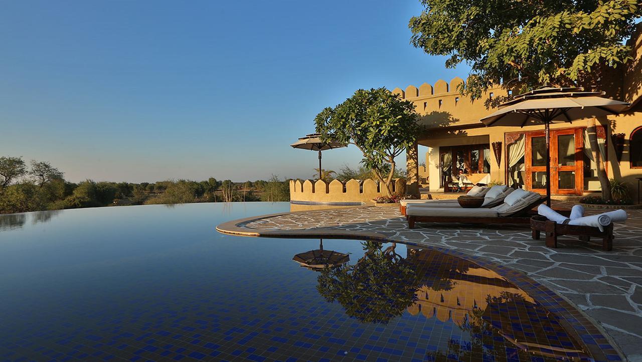 Hotel Mihir Garh à Rohat Extérieur photo